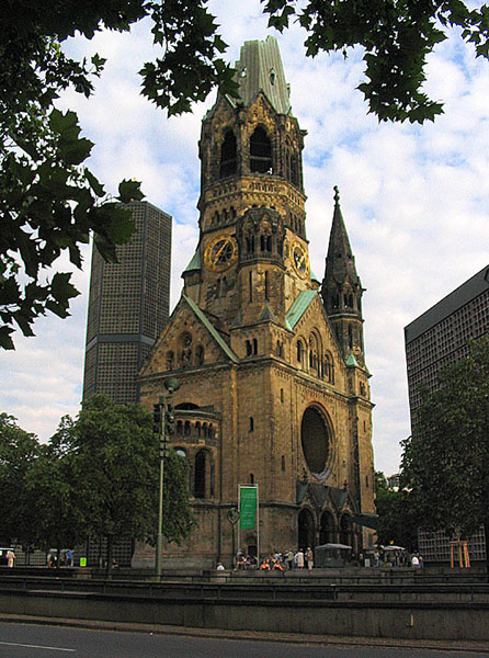 0-117_1774_berlin_church